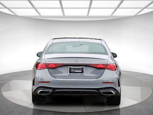 New 2026 Mercedes-Benz E 350 4MATIC Sedan image 3