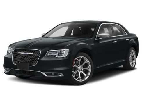 Used 2018 Chrysler 300 C w/ Safetytec Plus Group RWD image 1