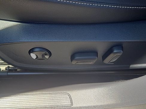 Used 2022 Volkswagen Jetta SE FWD image 19