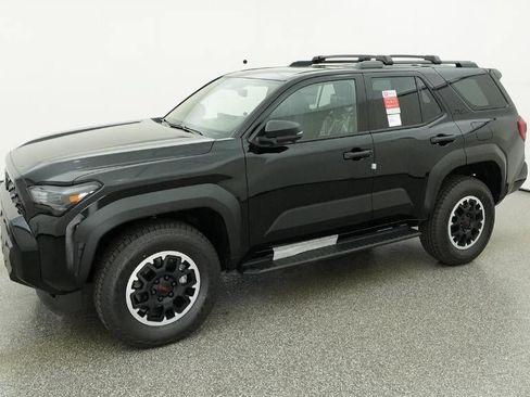New 2026 Toyota 4Runner TRD Off-Road Premium AWD/4WD image 2