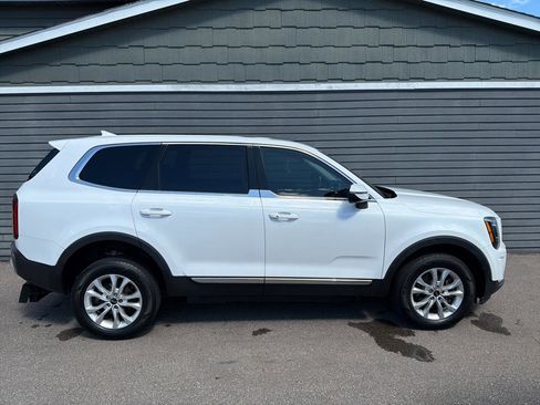 Used 2020 Kia Telluride LX FWD image 13