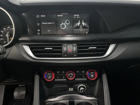 Used 2020 Alfa Romeo Stelvio Sport w/ Quick Order Package 22J Sport image 16