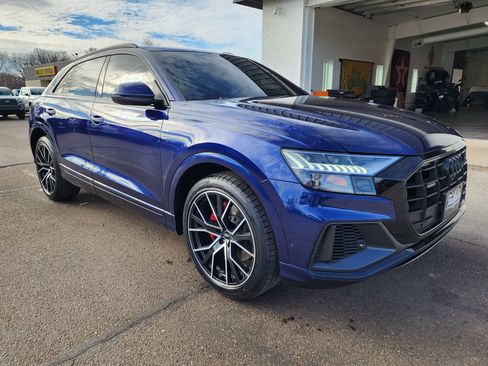Used 2020 Audi Q8 Premium Plus w/ Premium Plus Package image 2