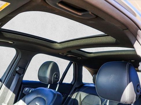 Used 2018 Mercedes-Benz GLC 63 AMG 4MATIC image 11