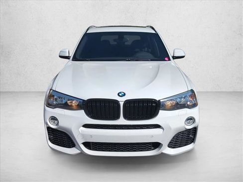 Used 2017 BMW X3 xDrive28i AWD/4WD image 2