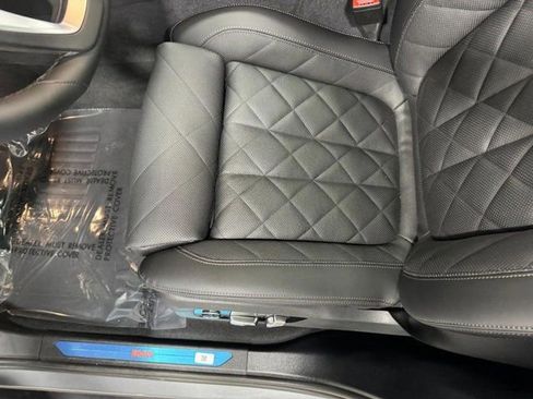 New 2026 BMW X5 xDrive50e image 30