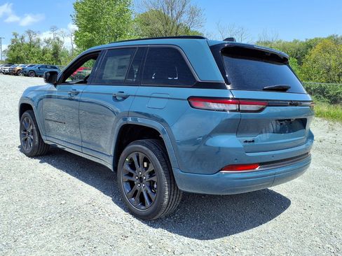 New 2026 Jeep Grand Cherokee Limited AWD/4WD image 4