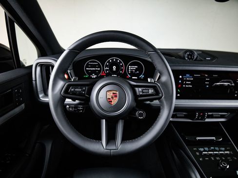 New 2026 Porsche Cayenne AWD/4WD image 26