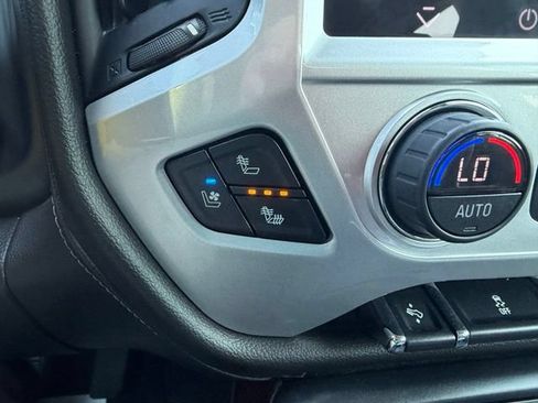 Used 2018 GMC Sierra 1500 SLT AWD/4WD image 30