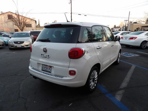 Used 2014 FIAT 500L Easy w/ Popular Equipment Group image 3