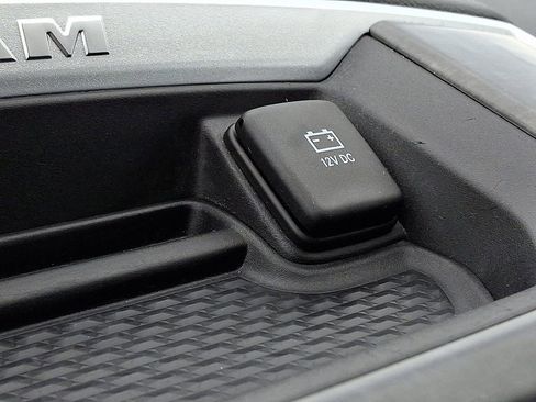Used 2023 RAM 1500 Big Horn image 25
