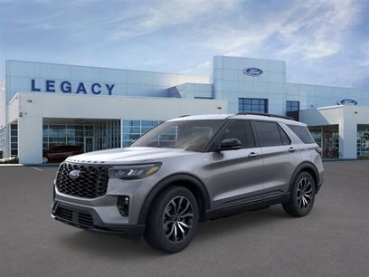 New 2026 Ford Explorer ST-Line w/ Premium Package