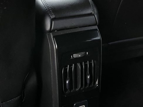 Used 2024 Jeep Compass Latitude image 24