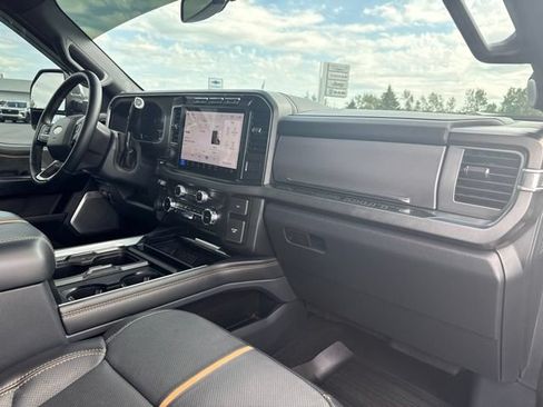 Used 2024 Ford F250 Platinum AWD/4WD image 35