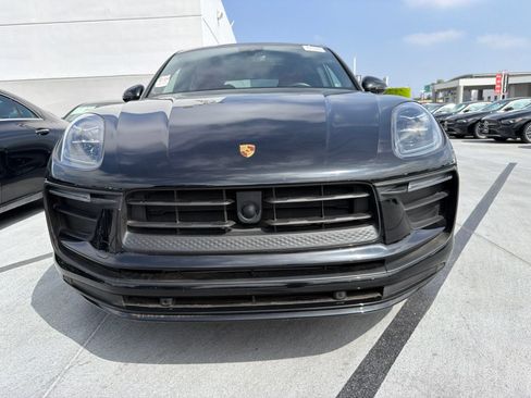 Used 2024 Porsche Macan w/ Premium Plus Package AWD/4WD image 10