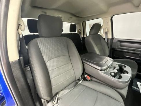 Used 2019 RAM 1500 Express AWD/4WD image 13
