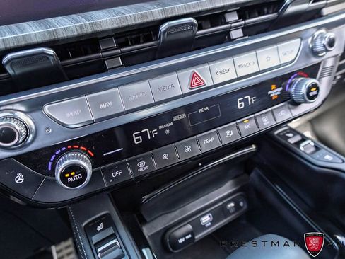 Used 2025 Kia Telluride SX Prestige image 35