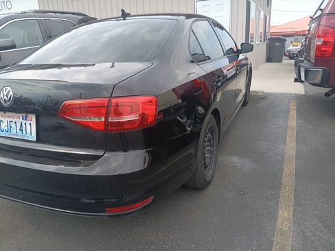 Used 2015 Volkswagen Jetta S FWD image 5