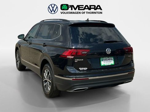 Used 2020 Volkswagen Tiguan SE w/ Panoramic Sunroof Package AWD/4WD image 3