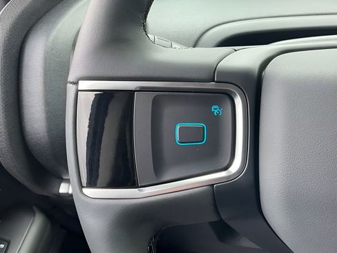 New 2026 Ford Expedition Active RWD image 23