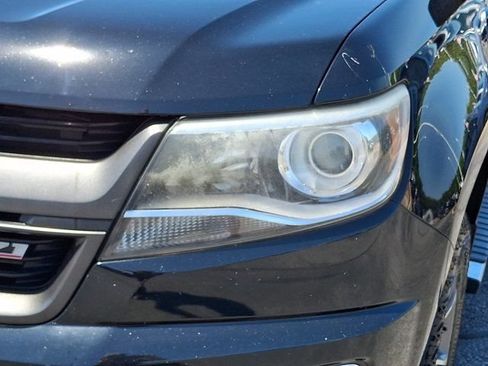 Used 2015 Chevrolet Colorado Z71 AWD/4WD image 12