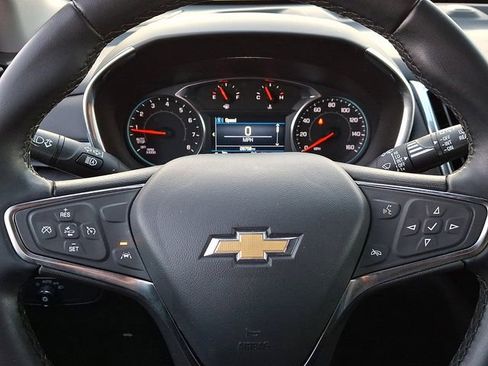 Used 2024 Chevrolet Equinox LT FWD image 20