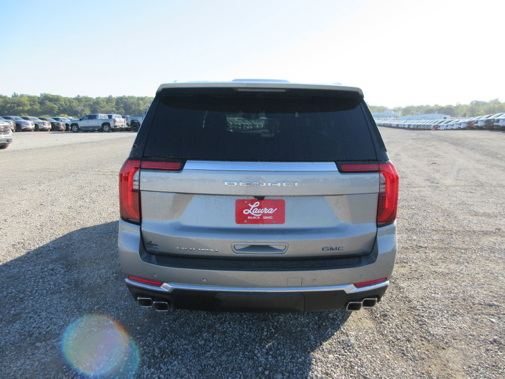 New 2027 GMC Yukon Denali w/ Sun & Power Step Package AWD/4WD image 5