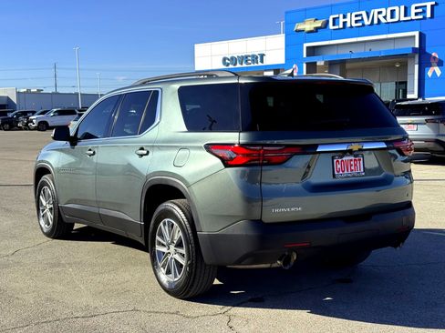 Used 2023 Chevrolet Traverse LT image 9