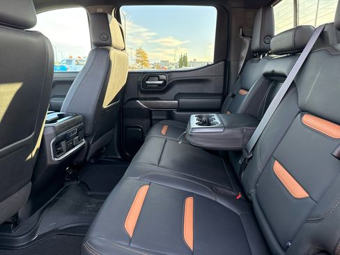 Used 2021 GMC Sierra 1500 AT4 w/ AT4 Value Package image 39