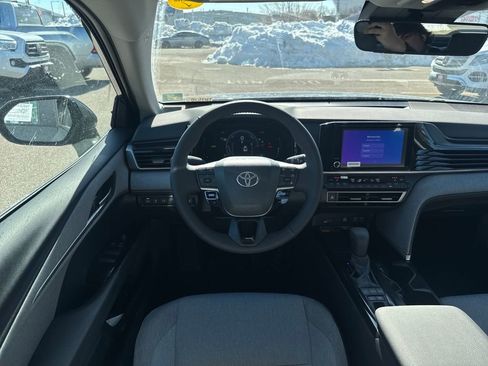 New 2026 Toyota Camry Hybrid image 11