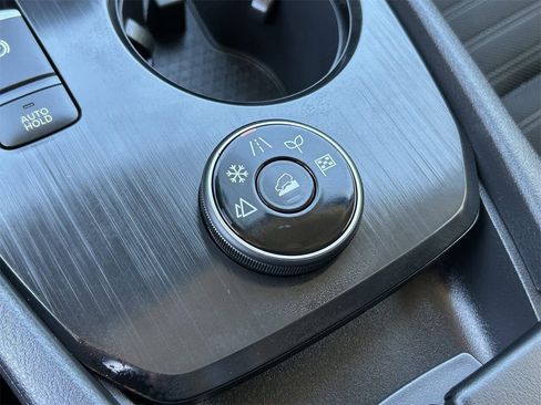 New 2026 Nissan Rogue SV image 29