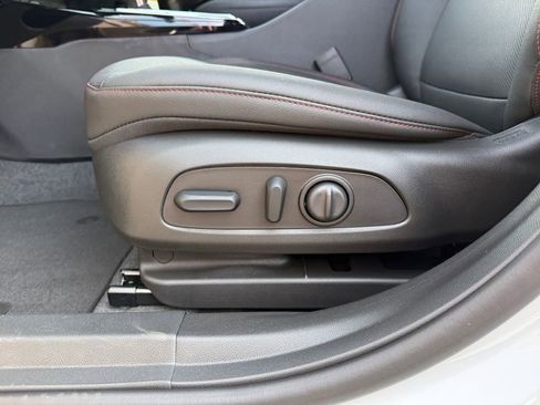 New 2026 Chevrolet Trax RS w/ Driver Confidence Package FWD image 17