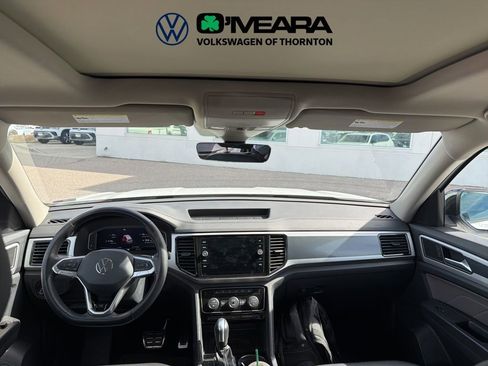Used 2023 Volkswagen Atlas SEL R-Line image 7