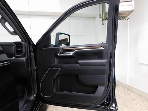 Used 2024 Chevrolet Silverado 1500 RST image 91