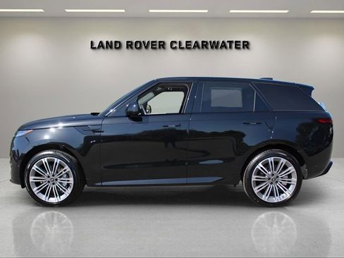 New 2025 Land Rover Range Rover Sport Dynamic SE AWD/4WD image 2