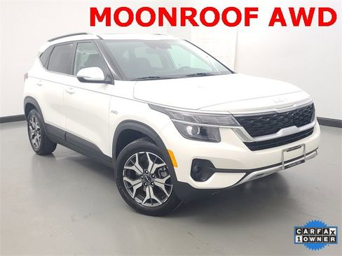 Certified 2023 Kia Seltos EX image 1