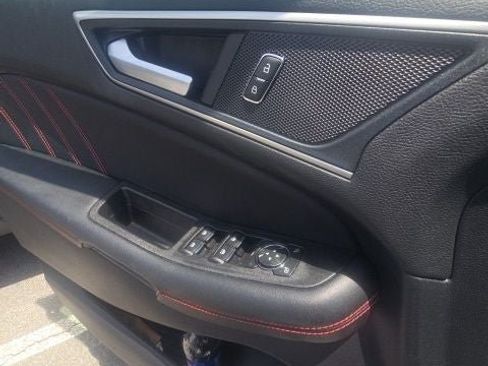 Used 2021 Ford Edge ST-Line AWD/4WD image 14