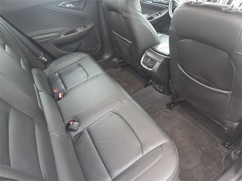 Used 2018 Chevrolet Malibu LT w/ Leather Package image 33