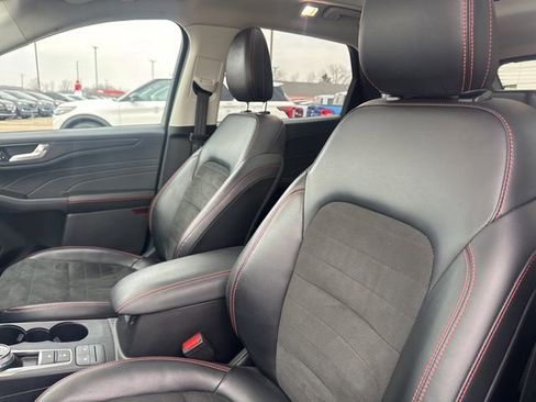 Used 2022 Ford Escape SEL w/ SEL Stealth AWD Package image 26