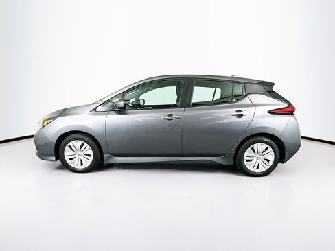 Used 2022 Nissan Leaf S FWD image 4