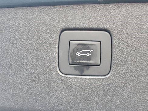 Used 2025 Buick Envista Sport Touring w/ Convenience I Package image 6