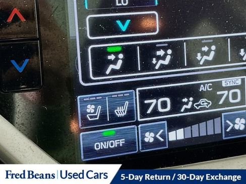 Used 2024 Subaru Ascent Touring AWD/4WD image 22