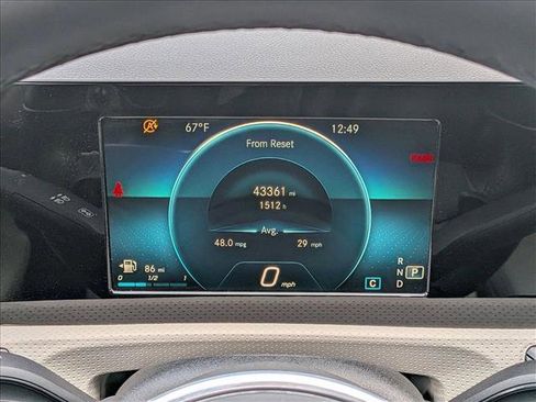 Used 2020 Mercedes-Benz CLA 250 image 11