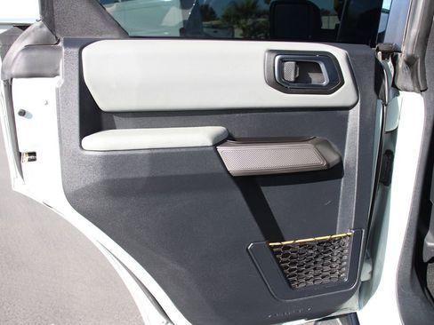 Used 2022 Ford Bronco Badlands AWD/4WD image 21