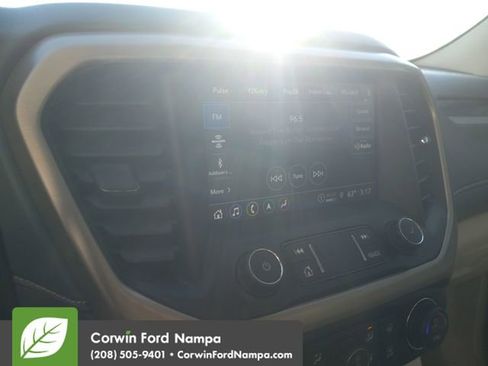 Used 2021 GMC Acadia Denali w/ Denali Ultimate Package image 15