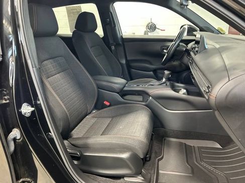 Certified 2025 Honda HR-V Sport image 14