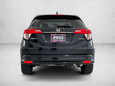 Used 2021 Honda HR-V Sport image 4