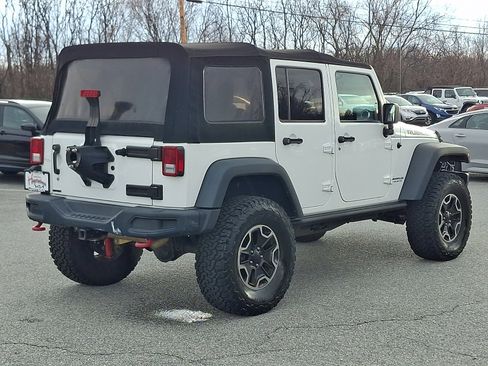 Used 2016 Jeep Wrangler Unlimited Rubicon image 6