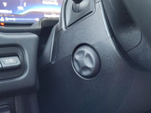 Used 2022 Chevrolet Tahoe High Country w/ Max Trailering Package image 26