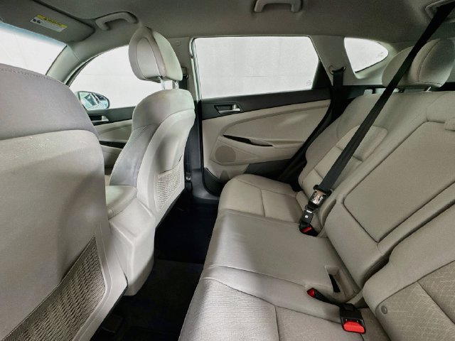 Used 2017 Hyundai Tucson SE w/ SE Popular Package 02 AWD/4WD image 21